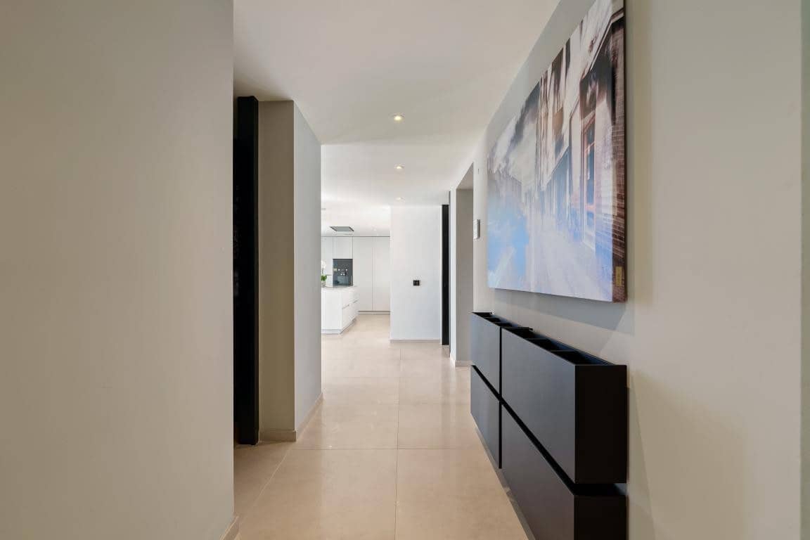 3 bedroom Penthouse for sale in Aloha Golf - € 3,150,000 (Ref: 9867994)