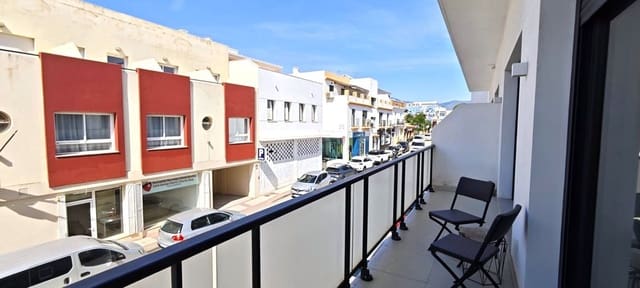2 bedroom Apartment for sale in Cancelada, Estepona with garage - € 375,000 (Ref: 9868003)