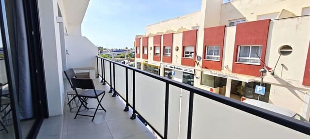 2 bedroom Apartment for sale in Cancelada, Estepona with garage - € 375,000 (Ref: 9868003)