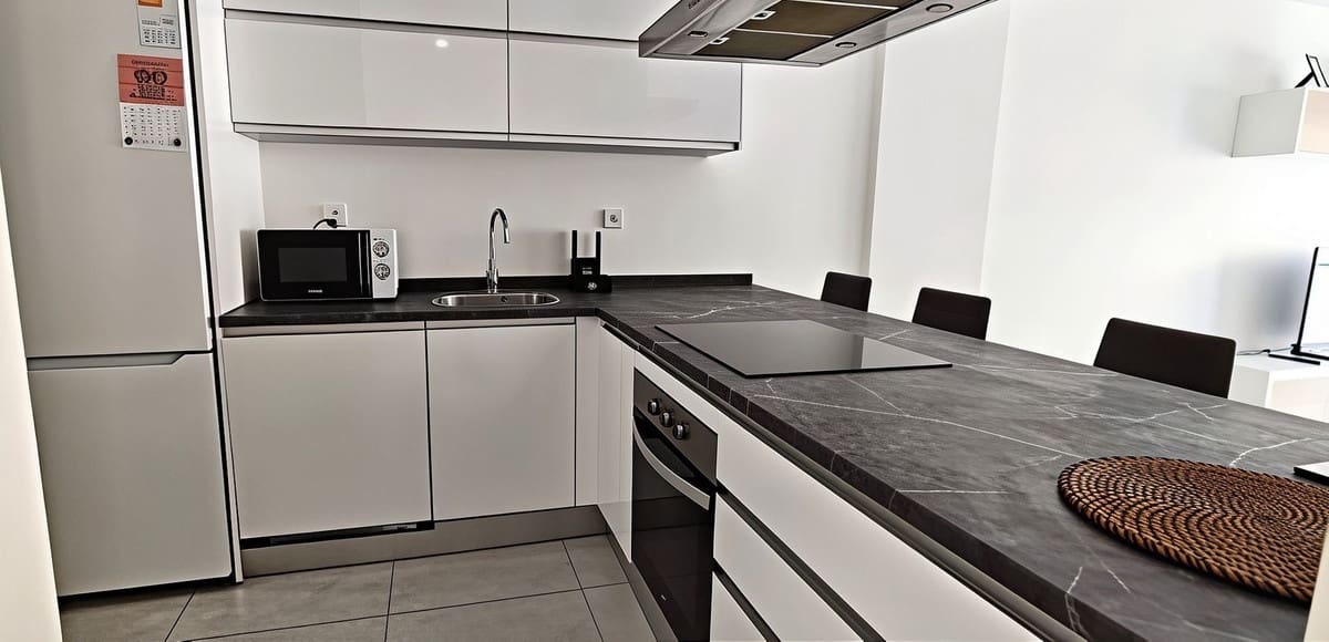 2 bedroom Apartment for sale in Cancelada with garage - € 375,000 (Ref: 9868003)