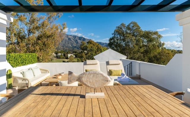 4 quarto Apartamento para venda em Aloha Golf, Marbella - 895 000 € (Ref: 9868005)