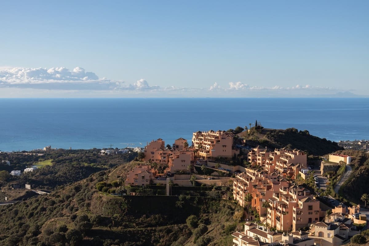 3 soveværelse Lejlighed til salg i Mijas - € 1.495.000 (Ref: 9868010)