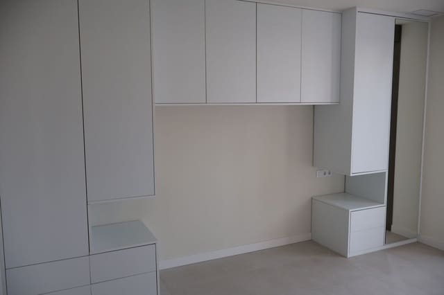 2 slaapkamer Appartement te koop in Parque Central, Estepona met garage - € 380.000 (Ref: 9869734)