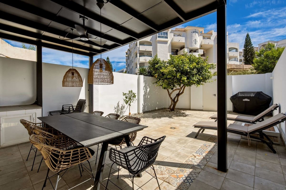 5 slaapkamer Huis te koop in Torremolinos met garage - € 525.000 (Ref: 9869737)