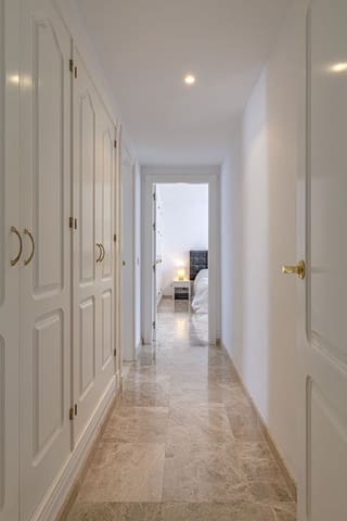 3 slaapkamer Penthouse te koop in Casco Antiguo, Marbella - € 575.000 (Ref: 9869741)