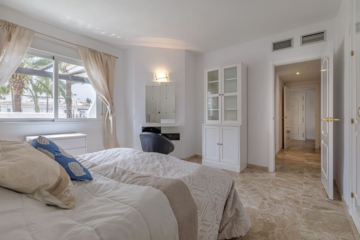 3 slaapkamer Penthouse te koop in Marbella - € 575.000 (Ref: 9869741)