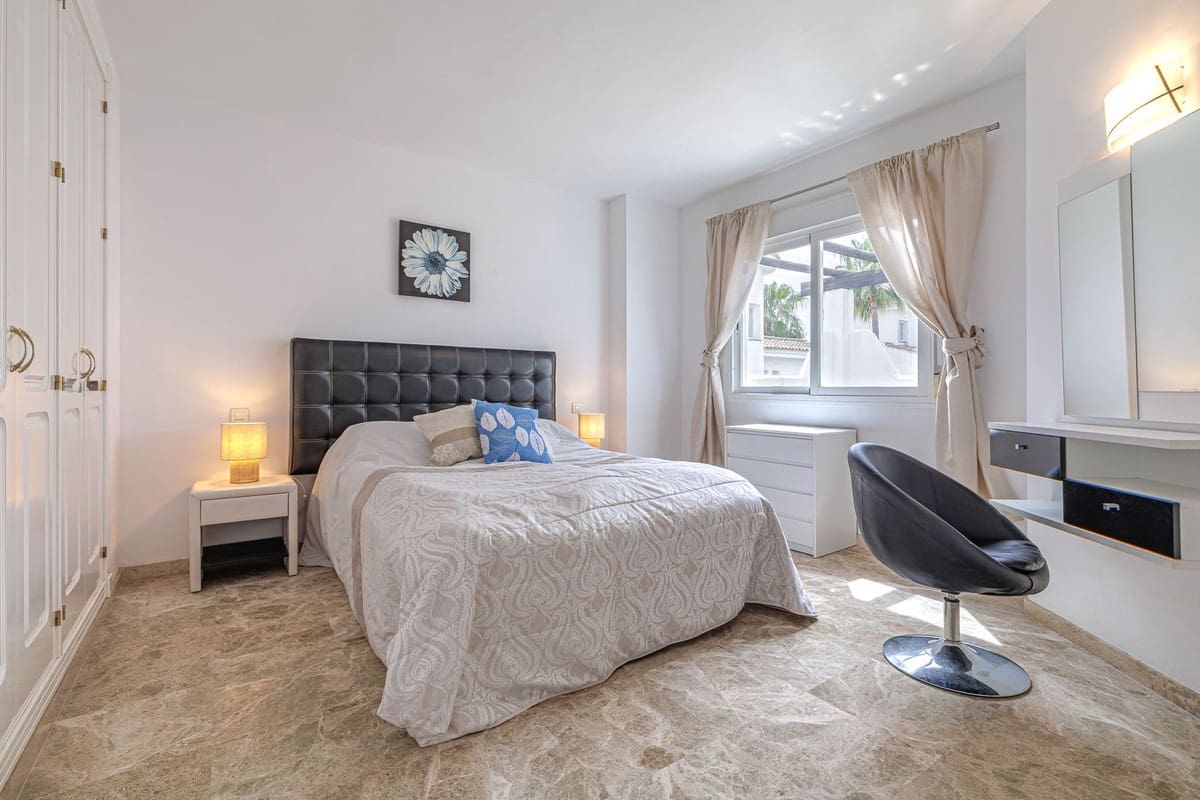 3 slaapkamer Penthouse te koop in Marbella - € 575.000 (Ref: 9869741)