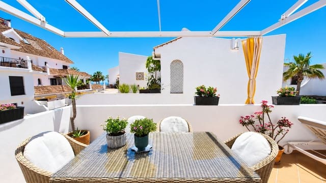 Apartamento de 2 habitaciones en La Duquesa / Puerto de la Duquesa, Manilva en venta con garaje - 335.000 € (Ref: 9869742)