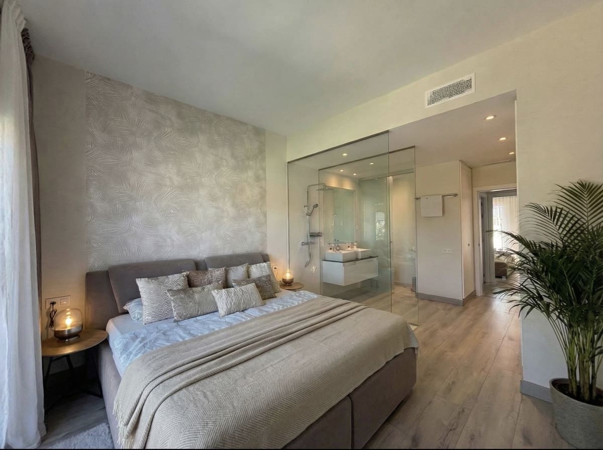 2 soverom Penthouse til salgs i Benahavis - € 699 000 (Ref: 9869744)