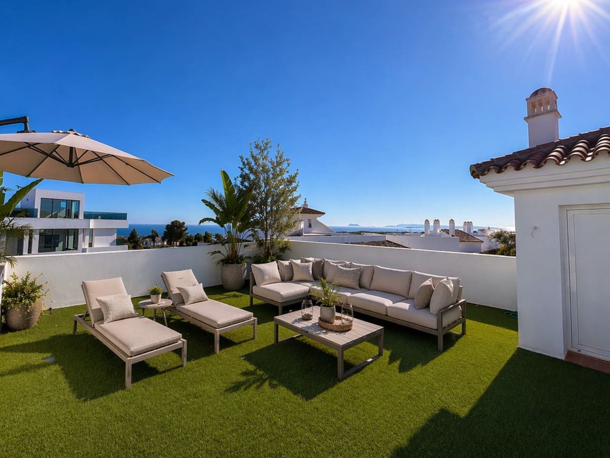 2 soverom Penthouse til salgs i Benahavis - € 699 000 (Ref: 9869744)
