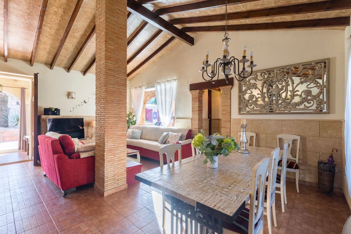 12 bedroom Finca/Country House for sale in Lliber - € 1,550,000 (Ref: 9870497)