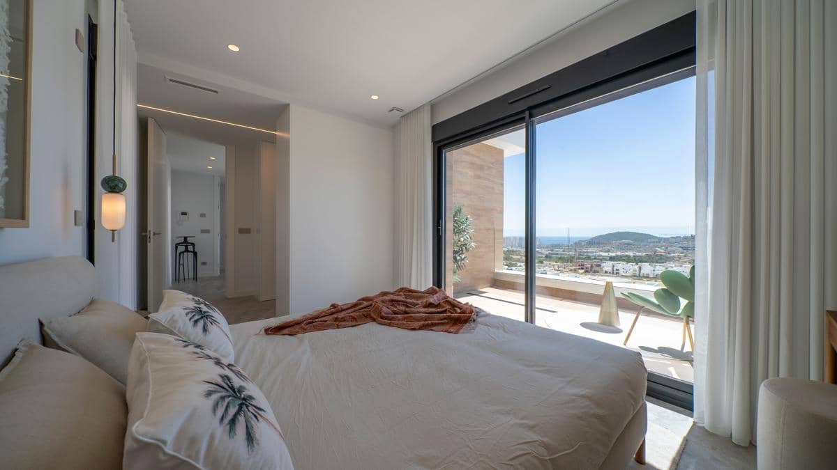 4 bedroom Villa for sale in Finestrat - € 1,400,000 (Ref: 9870499)