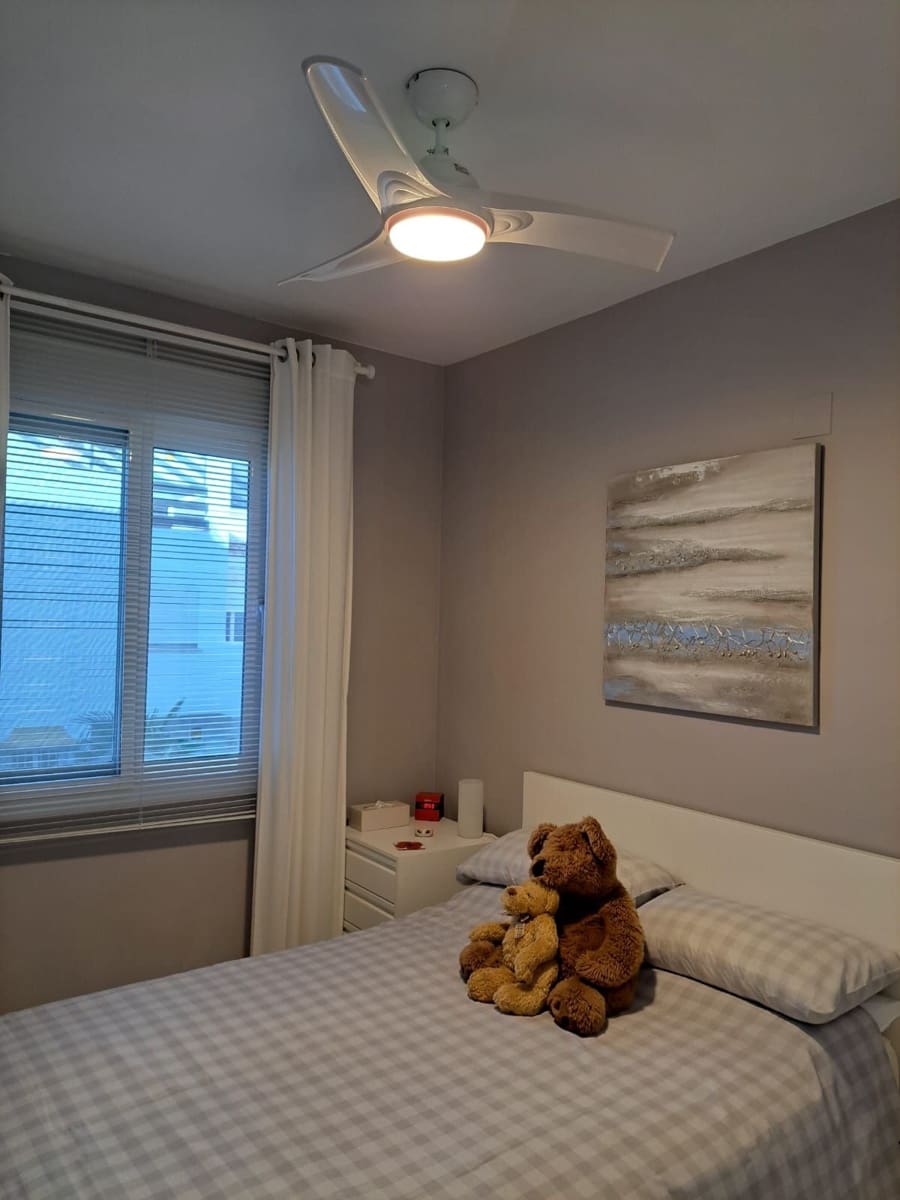 Apartamento de 2 habitaciones en Estepona en venta con garaje - 270.000 € (Ref: 9875494)