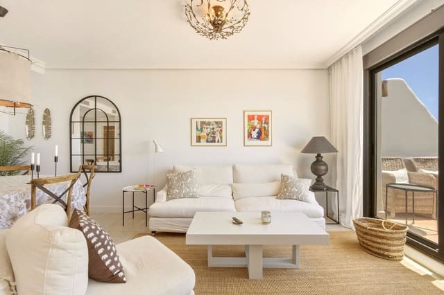3 slaapkamer Huis te koop in Parque Central, Estepona met garage - € 695.000 (Ref: 9875495)