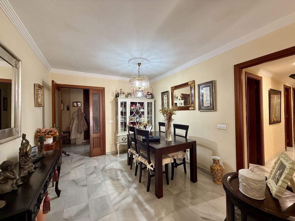 3 sypialnia Apartament na sprzedaż w Marbella z garażem - 499 000 € (Ref: 9875499)