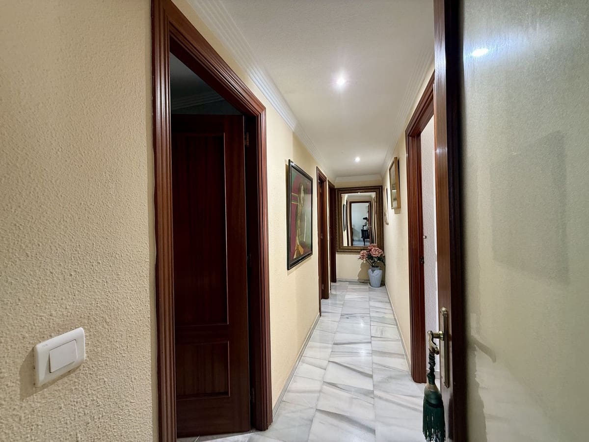 3 sypialnia Apartament na sprzedaż w Marbella z garażem - 499 000 € (Ref: 9875499)