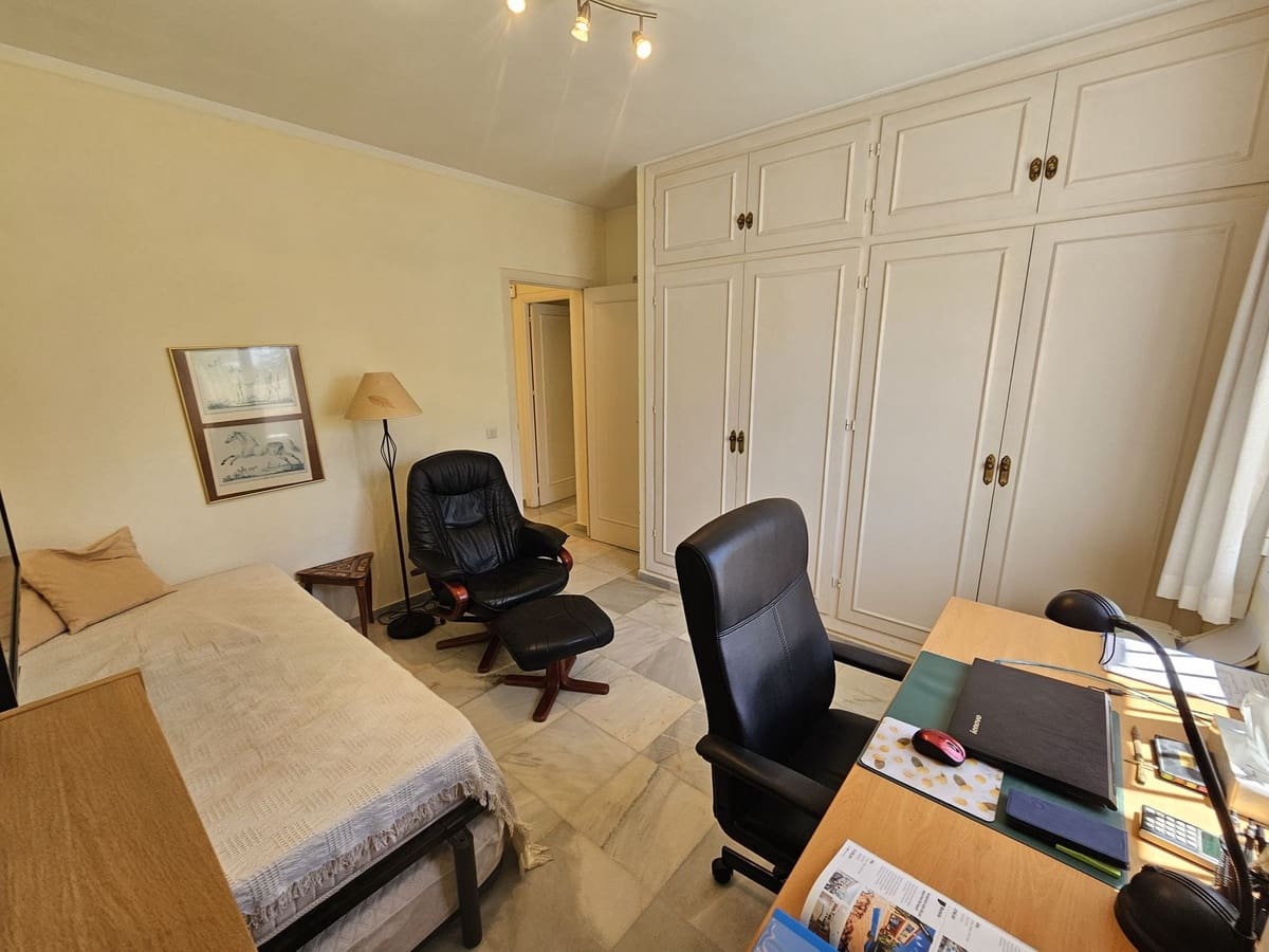 3 slaapkamer Villa te koop in El Chaparral - € 798.000 (Ref: 9875500)