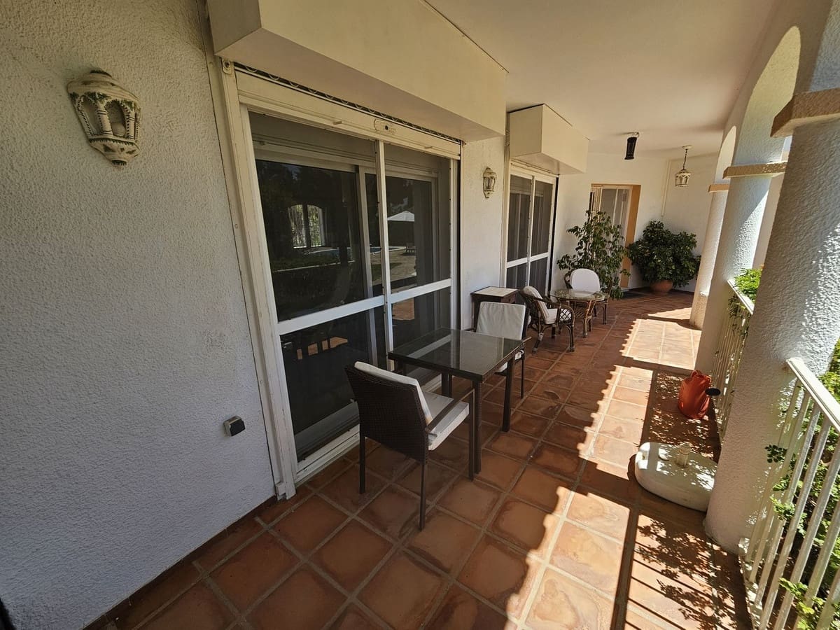 3 slaapkamer Villa te koop in El Chaparral - € 798.000 (Ref: 9875500)