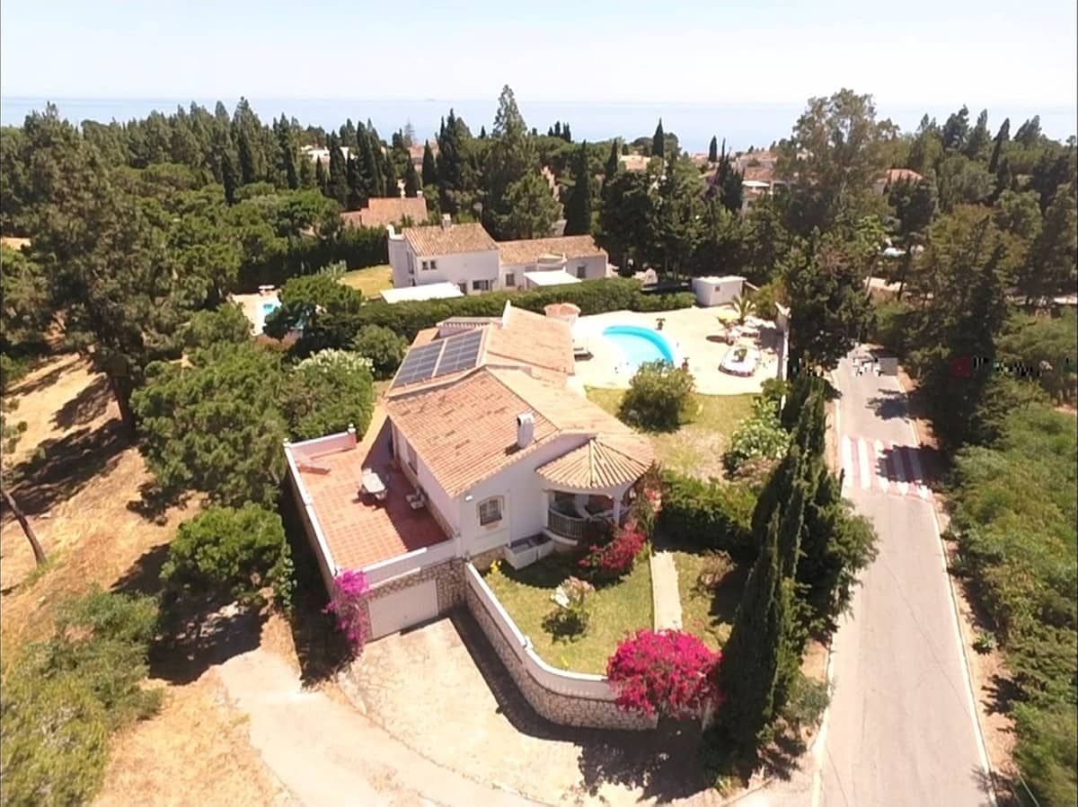 3 slaapkamer Villa te koop in El Chaparral - € 798.000 (Ref: 9875500)