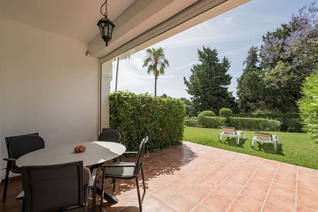 2 quarto Casa em Banda para venda em Aloha Golf, Marbella - 635 000 € (Ref: 9875501)