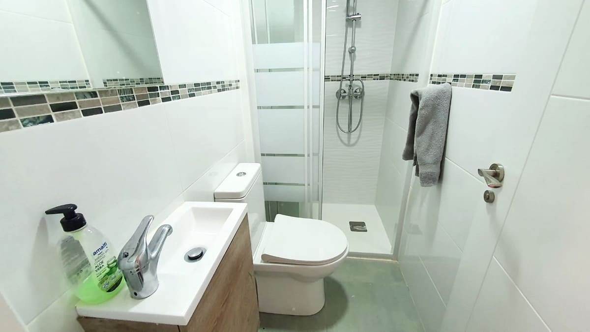 3 soveværelse Lejlighed til salg i Fuengirola med garage - € 450.000 (Ref: 9875502)