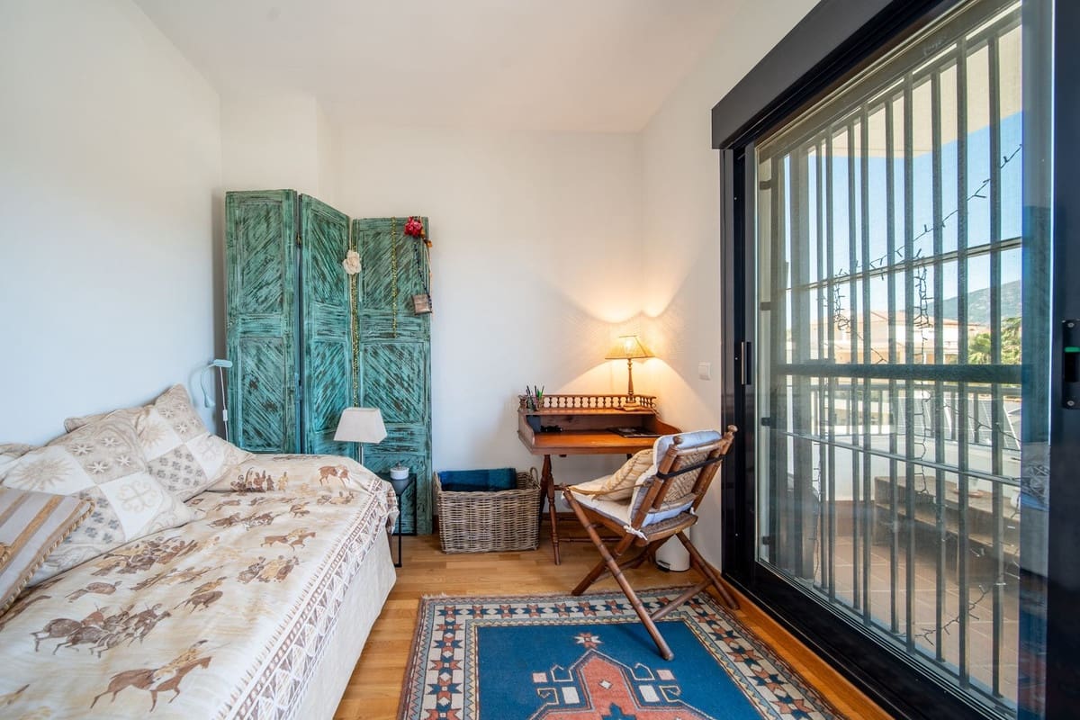 2 sypialnia Penthouse na sprzedaż w La Cala Hills - 477 900 € (Ref: 9877669)