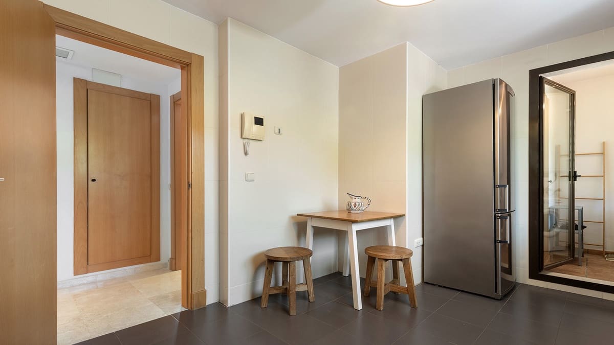 Ático de 3 habitaciones en Casares en venta - 650.000 € (Ref: 9877671)