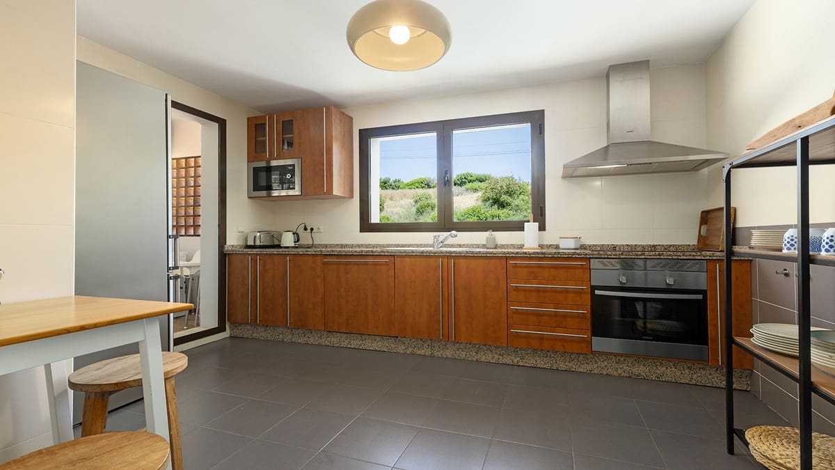 Ático de 3 habitaciones en Casares en venta - 650.000 € (Ref: 9877671)