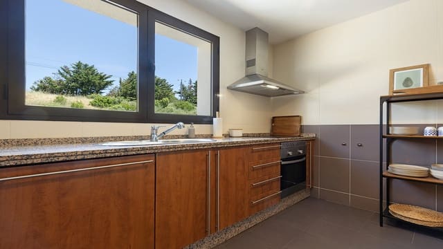 Ático de 3 habitaciones en Casares Pueblo, Casares en venta - 650.000 € (Ref: 9877671)