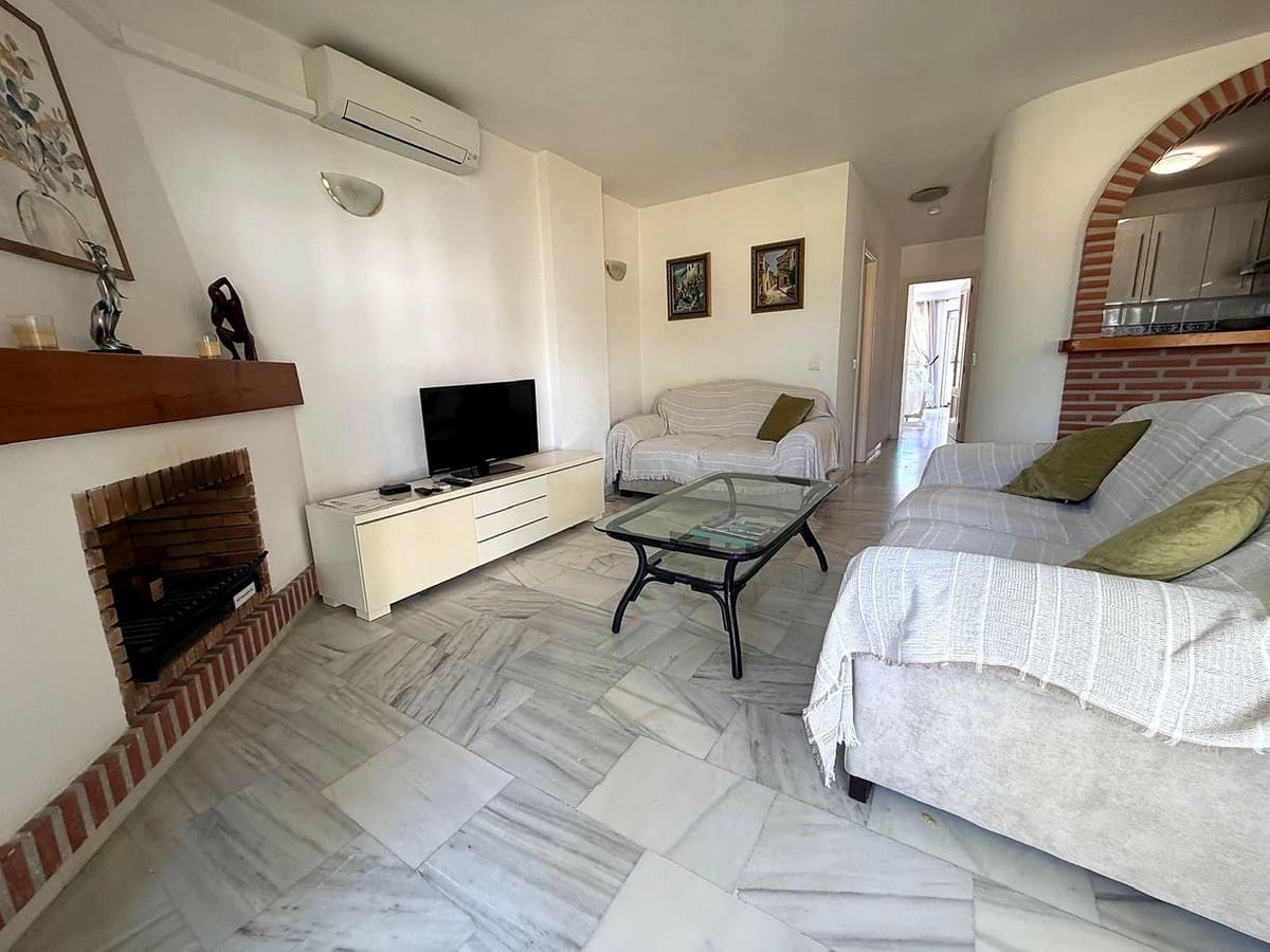 Apartamento de 2 habitaciones en Mijas Golf en venta con garaje - 289.500 € (Ref: 9877672)
