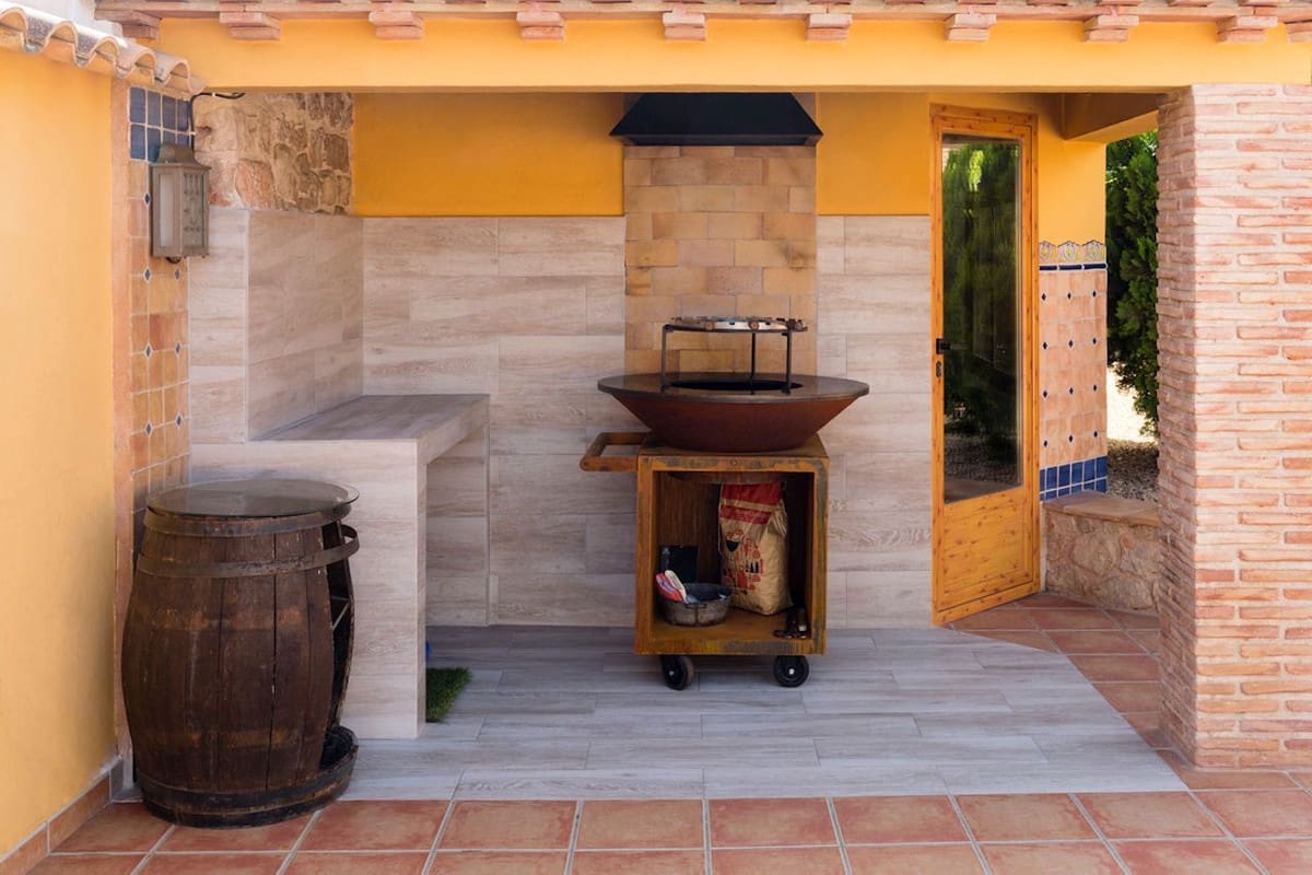 12 bedroom Finca/Country House for sale in Lliber - € 1,550,000 (Ref: 9880393)