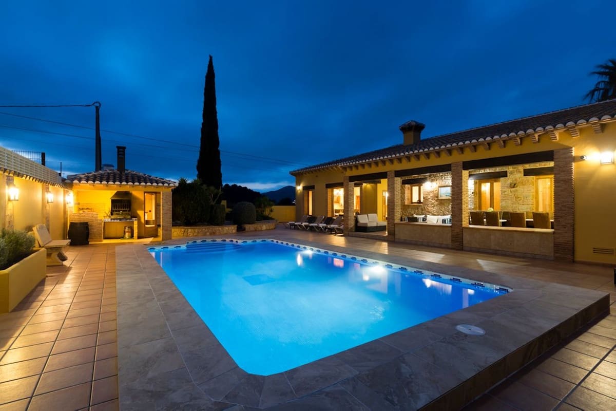 12 bedroom Finca/Country House for sale in Lliber - € 1,550,000 (Ref: 9880393)
