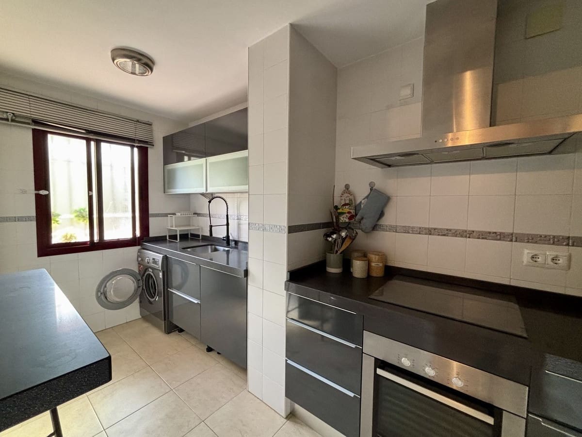 2 sypialnia Apartament na sprzedaż w Rincon de la Victoria z garażem - 295 000 € (Ref: 9880395)
