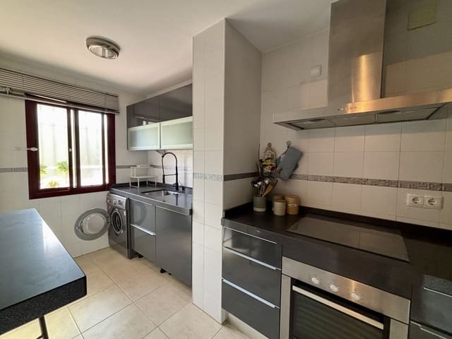 2 sovrum Lägenhet till salu i Rincón de la Victoria med garage - 295 000 € (Ref: 9880395)