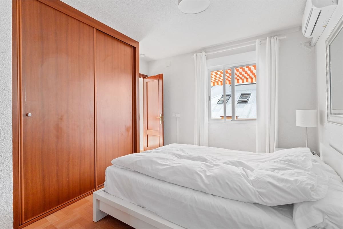 3 soverom Leilighet til salgs i Fuengirola med garasje - € 439 000 (Ref: 9880396)