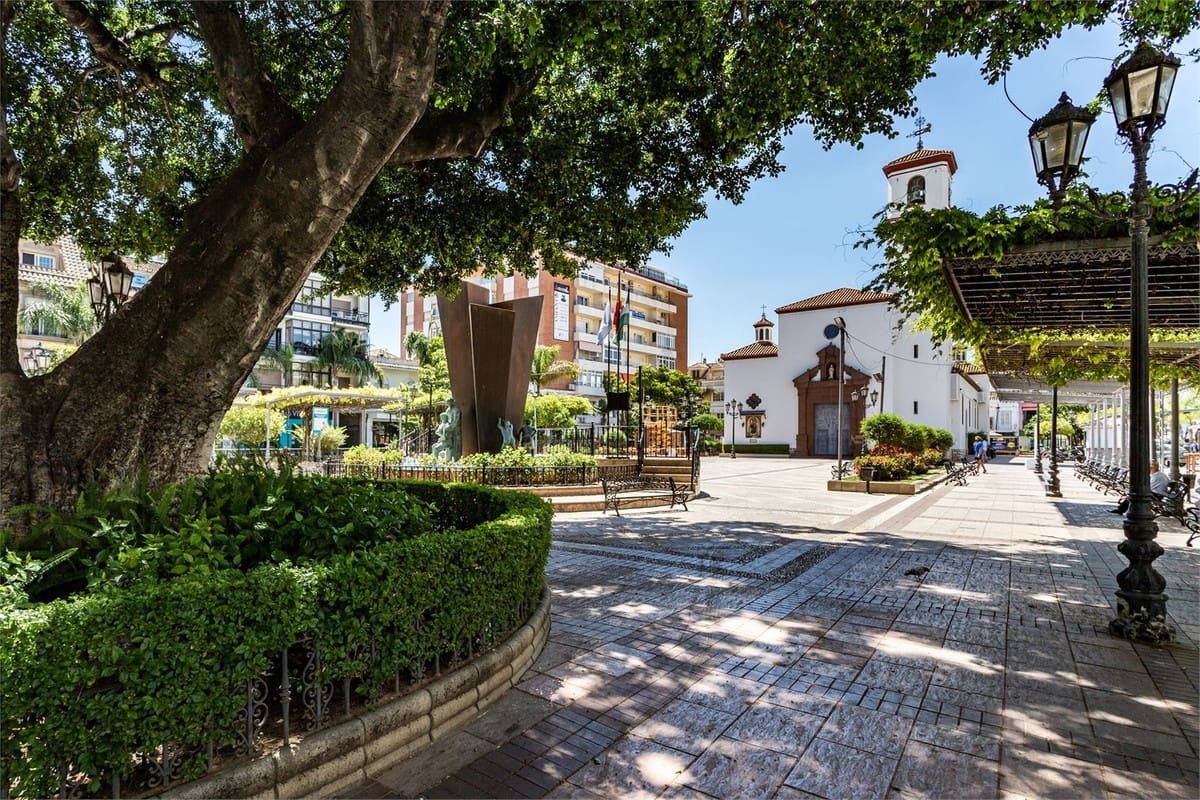 3 soverom Leilighet til salgs i Fuengirola med garasje - € 439 000 (Ref: 9880396)