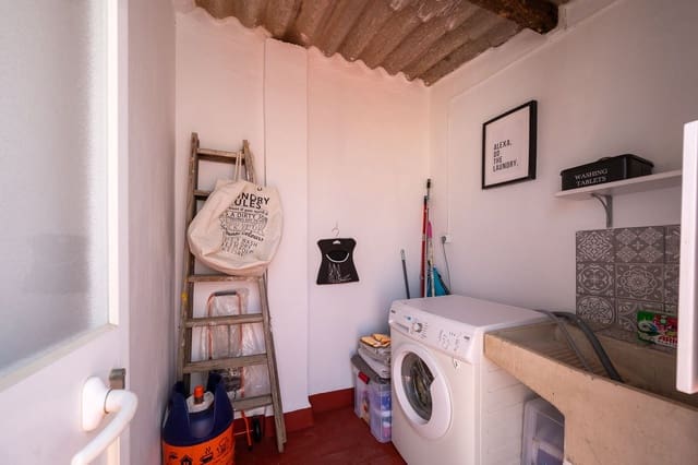 2 soveværelse Lejlighed til salg i Parque Central, Estepona med garage - € 339.000 (Ref: 9885362)