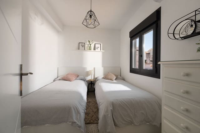2 soveværelse Lejlighed til salg i Parque Central, Estepona med garage - € 339.000 (Ref: 9885362)
