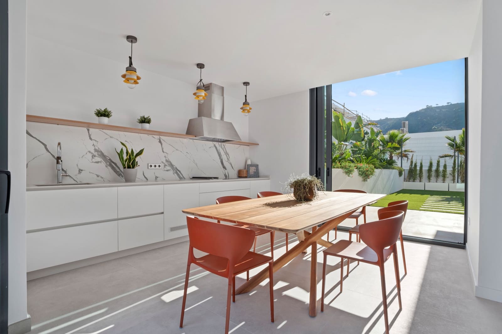 3 slaapkamer Villa te koop in Benidorm - € 1.160.000 (Ref: 9885512)