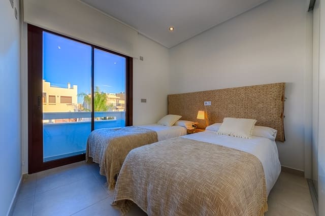 4 chambre Villa/Maison Mitoyenne à vendre à Pilar de la Horadada ciudad, Pilar de la Horadada - 369 900 € (Ref: 9885631)