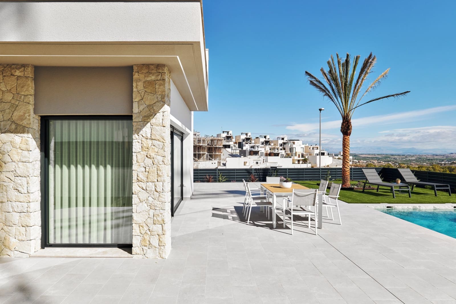 3 bedroom Villa for sale in San Miguel de Salinas with pool - € 1,000,000 (Ref: 9886036)