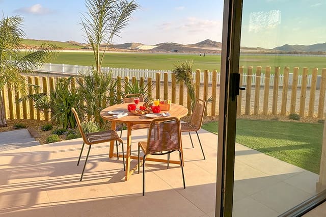 2 bedroom Apartment for sale in Cuevas del Almanzora - € 300,000 (Ref: 9886194)