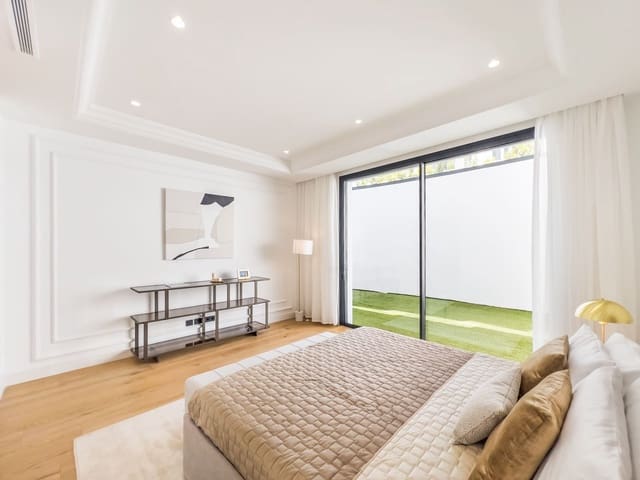 Chalet de 6 habitaciones en Casco Antiguo, Marbella en venta - 6.400.000 € (Ref: 9886214)