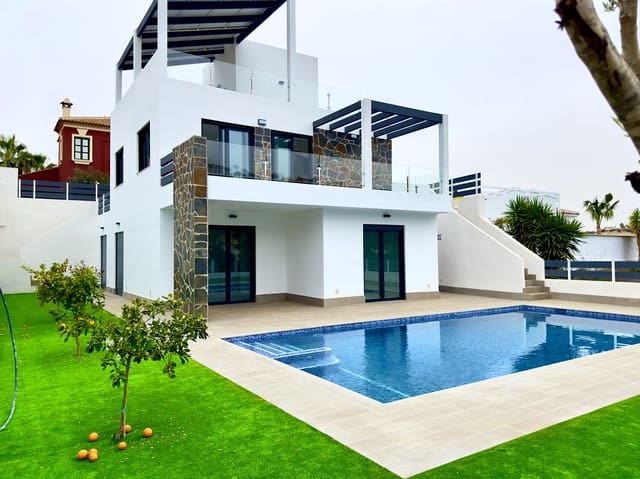 4 chambre Villa/Maison à vendre à Ciudad Quesada, Rojales avec piscine - 834 000 € (Ref: 9886316)