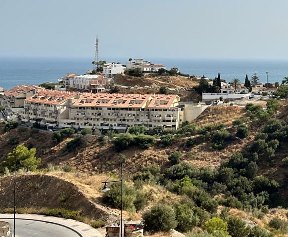 3 quarto Penthouse para venda em Castillo Sohail, Fuengirola - 899 000 € (Ref: 9886416)