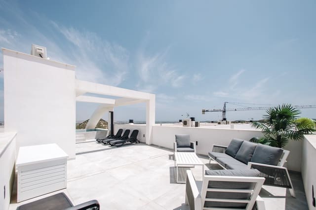 4 bedroom Bungalow for sale in Ciudad Quesada, Rojales - € 599,000 (Ref: 9886713)