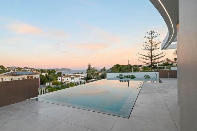 4 sovrum Villa till salu i Benissa med pool - 3 195 000 € (Ref: 9887130)