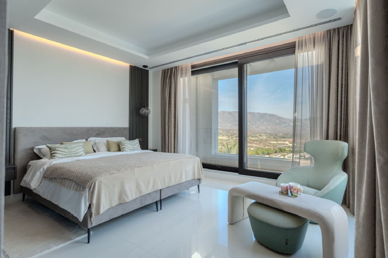 5 soverom Villa til salgs i Mijas med svømmebasseng - € 3 990 000 (Ref: 9887483)