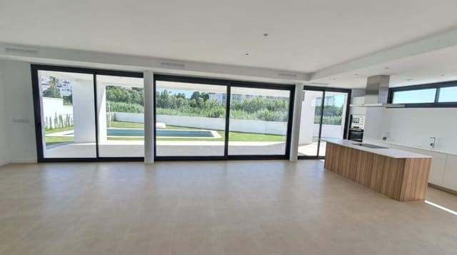 4 makuuhuone Huvila myytävänä paikassa Manilva Pueblo, Manilva - 1 065 000 € (Ref: 9887667)
