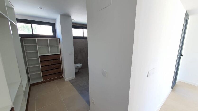 4 makuuhuone Huvila myytävänä paikassa Manilva - 1 065 000 € (Ref: 9887667)